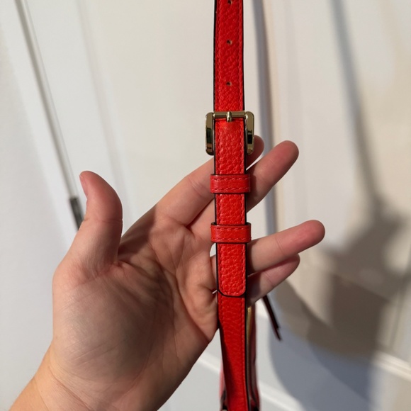 Michael Michael Kors Julia Medium Leather Messenger - Red - Picture 8 of 14